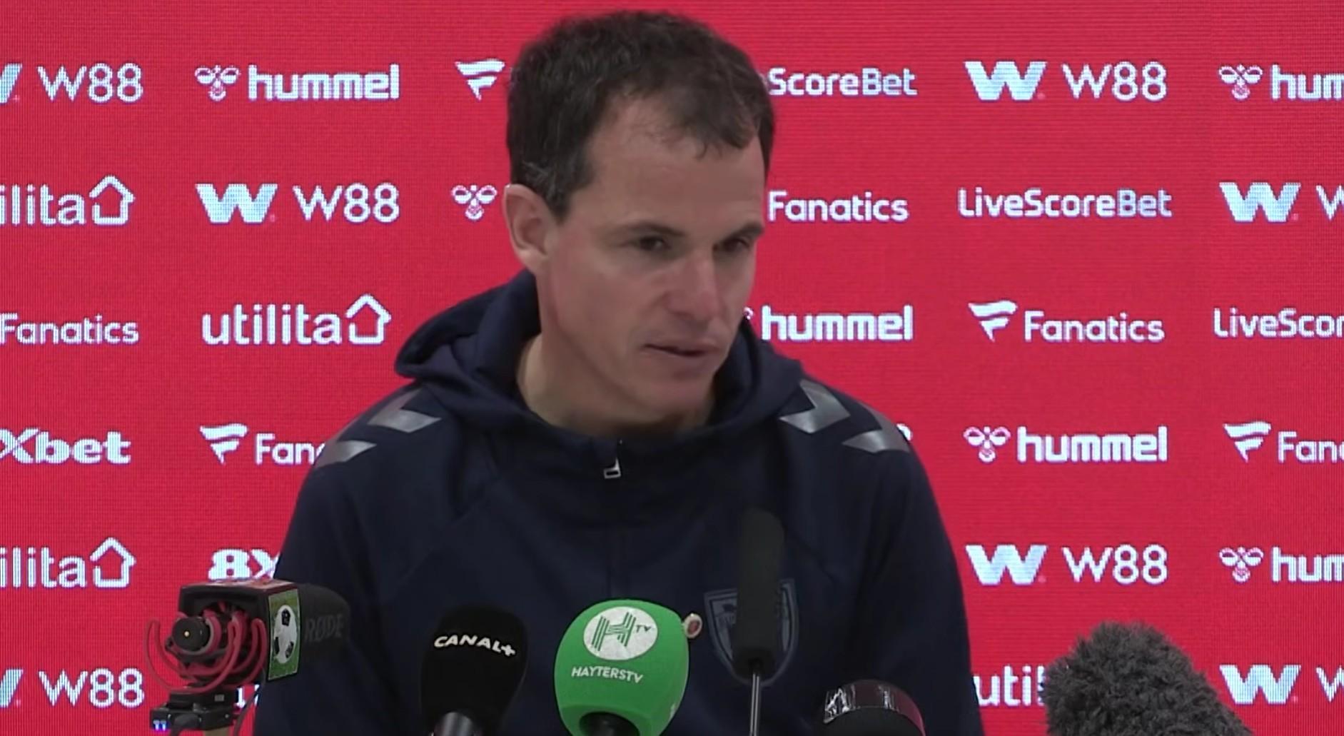 开云分部-桑德兰主帅勒布里斯：扎卡因脚踝受伤缺战阿森纳